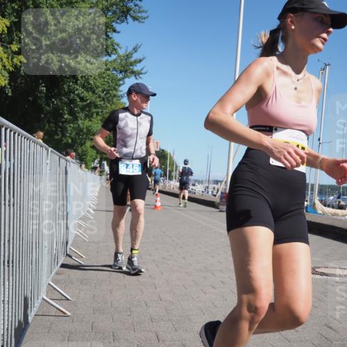 17.08.2025 - KN Förde Triathlon 2025 KatJ http://msf.ph/oto/8611109 17.08.2025 12:09:40 Laufen 345, 349, 615 meine-sportfotos.de