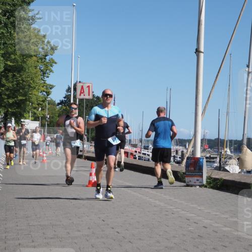 17.08.2025 - KN Förde Triathlon 2025 KatJ http://msf.ph/oto/8611138 17.08.2025 12:09:55 Laufen 331, 343, 629 meine-sportfotos.de
