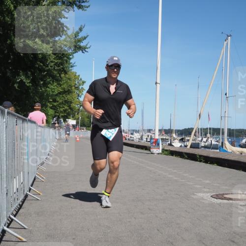 17.08.2025 - KN Förde Triathlon 2025 KatJ http://msf.ph/oto/8611157 17.08.2025 14:04:34 Laufen 496 meine-sportfotos.de