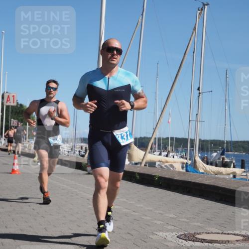 17.08.2025 - KN Förde Triathlon 2025 KatJ http://msf.ph/oto/8611158 17.08.2025 12:09:58 Laufen 331, 343, 390, 620, 629 meine-sportfotos.de