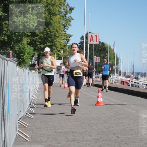 17.08.2025 - KN Förde Triathlon 2025 KatJ http://msf.ph/oto/8611166 17.08.2025 12:10:01 Laufen 331, 343, 390, 620, 629 meine-sportfotos.de