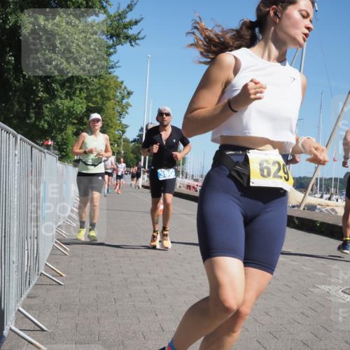 17.08.2025 - KN Förde Triathlon 2025 KatJ http://msf.ph/oto/8611188 17.08.2025 12:10:04 Laufen 390, 620, 629 meine-sportfotos.de