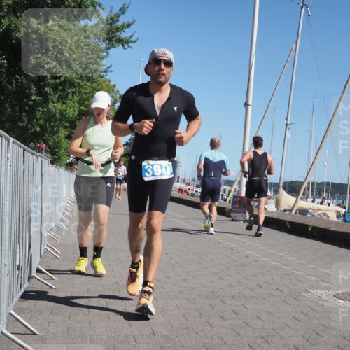 17.08.2025 - KN Förde Triathlon 2025 KatJ http://msf.ph/oto/8611209 17.08.2025 12:10:06 Laufen 390, 620, 629, 631 meine-sportfotos.de