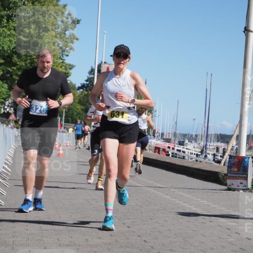 17.08.2025 - KN Förde Triathlon 2025 KatJ http://msf.ph/oto/8611222 17.08.2025 12:10:12 Laufen 299, 326, 631 meine-sportfotos.de