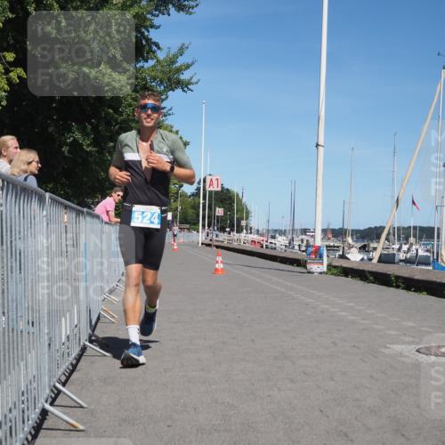 17.08.2025 - KN Förde Triathlon 2025 KatJ http://msf.ph/oto/8611251 17.08.2025 14:05:26 Laufen 524 meine-sportfotos.de