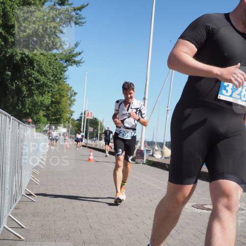 17.08.2025 - KN Förde Triathlon 2025 KatJ http://msf.ph/oto/8611252 17.08.2025 12:10:16 Laufen 299, 326, 631 meine-sportfotos.de