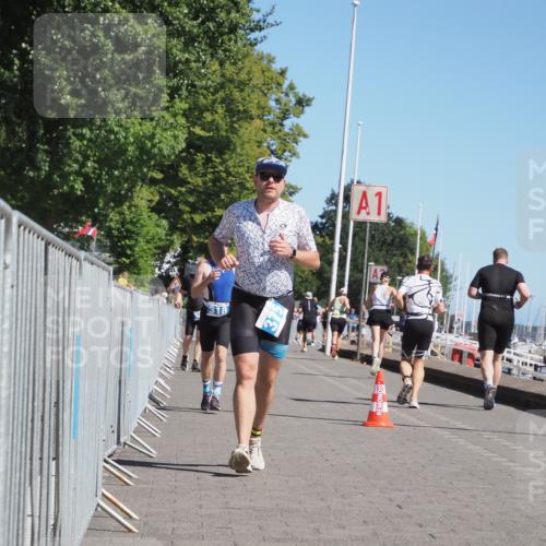 17.08.2025 - KN Förde Triathlon 2025 KatJ http://msf.ph/oto/8611288 17.08.2025 12:10:28 Laufen 318, 373, 375 meine-sportfotos.de