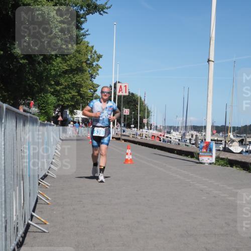 17.08.2025 - KN Förde Triathlon 2025 KatJ http://msf.ph/oto/8611298 17.08.2025 14:24:49 Laufen 539 meine-sportfotos.de