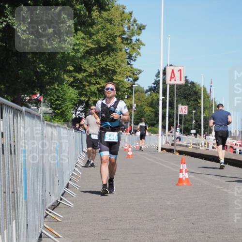17.08.2025 - KN Förde Triathlon 2025 KatJ http://msf.ph/oto/8611334 17.08.2025 14:05:51 Laufen 540 meine-sportfotos.de
