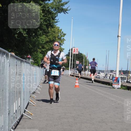17.08.2025 - KN Förde Triathlon 2025 KatJ http://msf.ph/oto/8611370 17.08.2025 14:05:54 Laufen 426, 540 meine-sportfotos.de