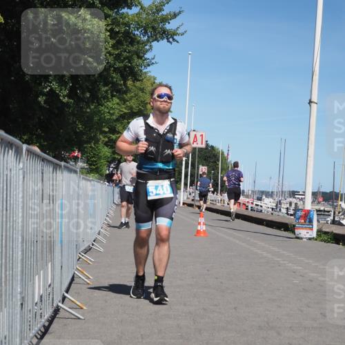 17.08.2025 - KN Förde Triathlon 2025 KatJ http://msf.ph/oto/8611376 17.08.2025 14:05:55 Laufen 426, 540 meine-sportfotos.de