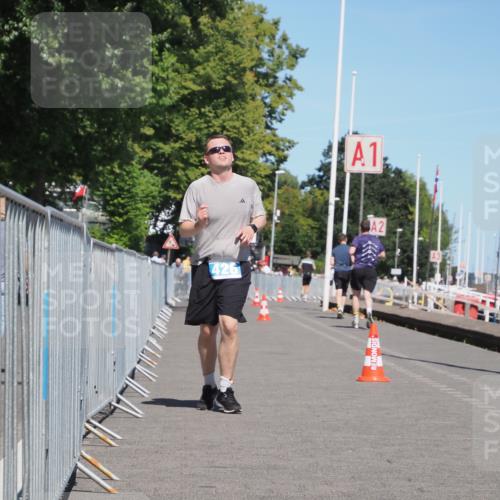 17.08.2025 - KN Förde Triathlon 2025 KatJ http://msf.ph/oto/8611381 17.08.2025 14:05:58 Laufen 426, 540 meine-sportfotos.de