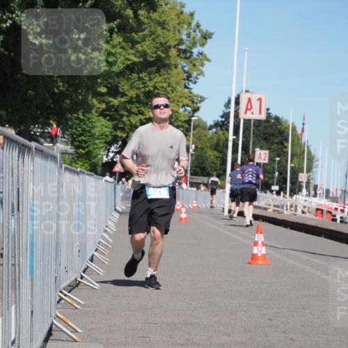 17.08.2025 - KN Förde Triathlon 2025 KatJ http://msf.ph/oto/8611385 17.08.2025 14:05:58 Laufen 426, 540 meine-sportfotos.de