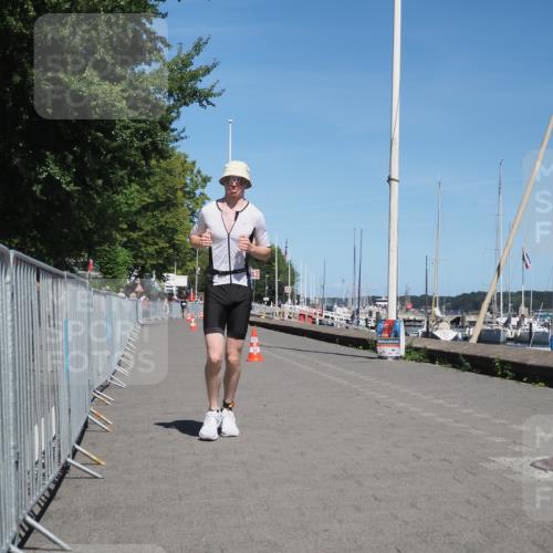 17.08.2025 - KN Förde Triathlon 2025 KatJ http://msf.ph/oto/8611445 17.08.2025 14:06:41 Laufen 510 meine-sportfotos.de