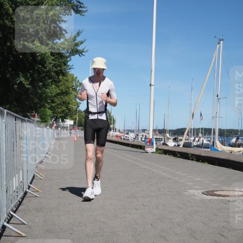 17.08.2025 - KN Förde Triathlon 2025 KatJ http://msf.ph/oto/8611455 17.08.2025 14:06:42 Laufen 510 meine-sportfotos.de