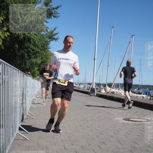 17.08.2025 - KN Förde Triathlon 2025 KatJ http://msf.ph/oto/8611456 17.08.2025 12:10:49 Laufen 377, 379, 602, 614, 632 meine-sportfotos.de