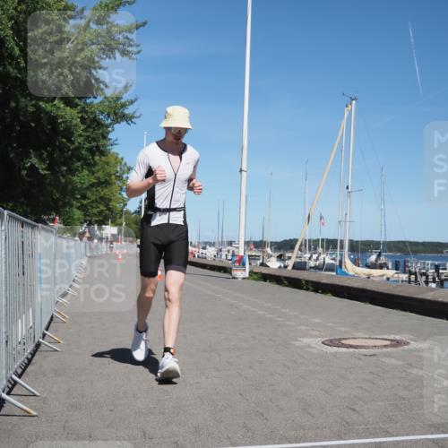 17.08.2025 - KN Förde Triathlon 2025 KatJ http://msf.ph/oto/8611461 17.08.2025 14:06:42 Laufen 510 meine-sportfotos.de