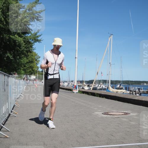 17.08.2025 - KN Förde Triathlon 2025 KatJ http://msf.ph/oto/8611464 17.08.2025 14:06:42 Laufen 510 meine-sportfotos.de