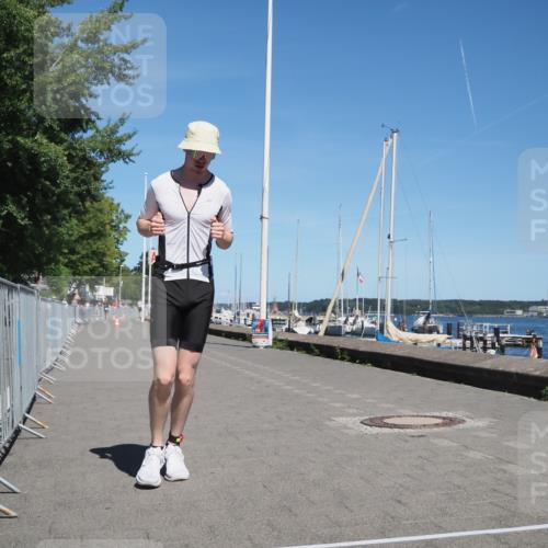 17.08.2025 - KN Förde Triathlon 2025 KatJ http://msf.ph/oto/8611465 17.08.2025 14:06:42 Laufen 510 meine-sportfotos.de