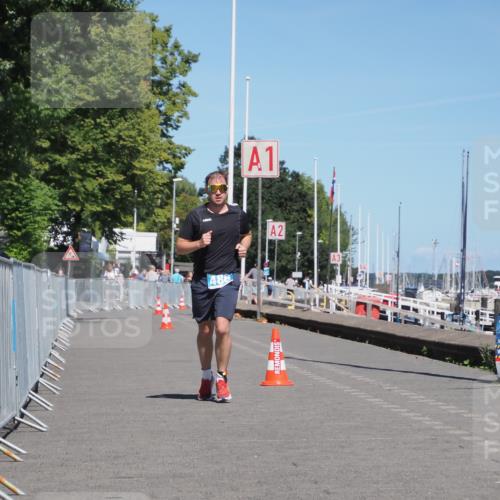 17.08.2025 - KN Förde Triathlon 2025 KatJ http://msf.ph/oto/8611467 17.08.2025 14:07:04 Laufen 486 meine-sportfotos.de