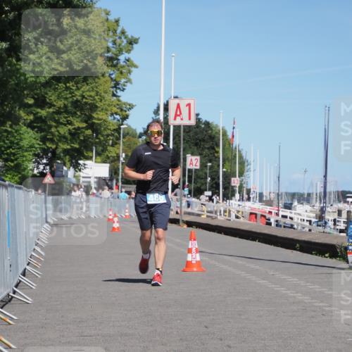 17.08.2025 - KN Förde Triathlon 2025 KatJ http://msf.ph/oto/8611469 17.08.2025 14:07:04 Laufen 486 meine-sportfotos.de