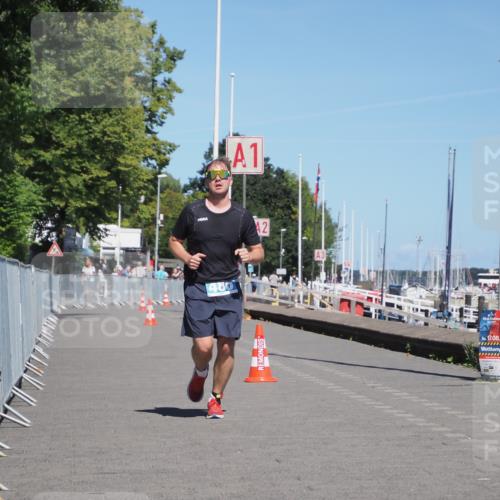 17.08.2025 - KN Förde Triathlon 2025 KatJ http://msf.ph/oto/8611474 17.08.2025 14:07:05 Laufen 486 meine-sportfotos.de