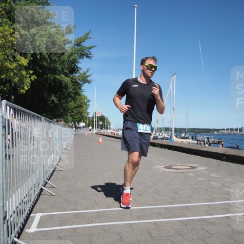 17.08.2025 - KN Förde Triathlon 2025 KatJ http://msf.ph/oto/8611494 17.08.2025 14:07:09 Laufen 486 meine-sportfotos.de
