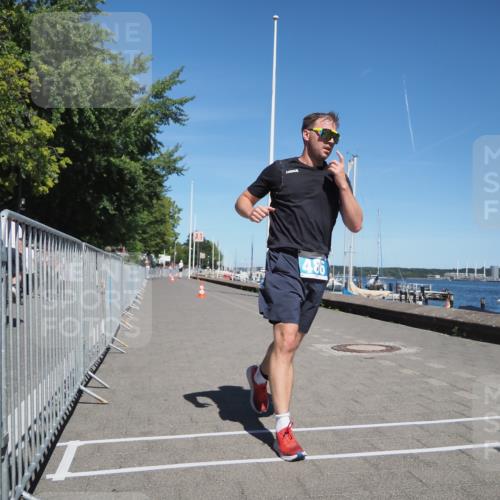 17.08.2025 - KN Förde Triathlon 2025 KatJ http://msf.ph/oto/8611495 17.08.2025 14:07:09 Laufen 486 meine-sportfotos.de