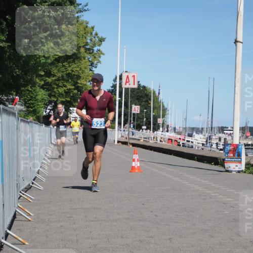 17.08.2025 - KN Förde Triathlon 2025 KatJ http://msf.ph/oto/8611508 17.08.2025 14:08:29 Laufen 523, 531 meine-sportfotos.de