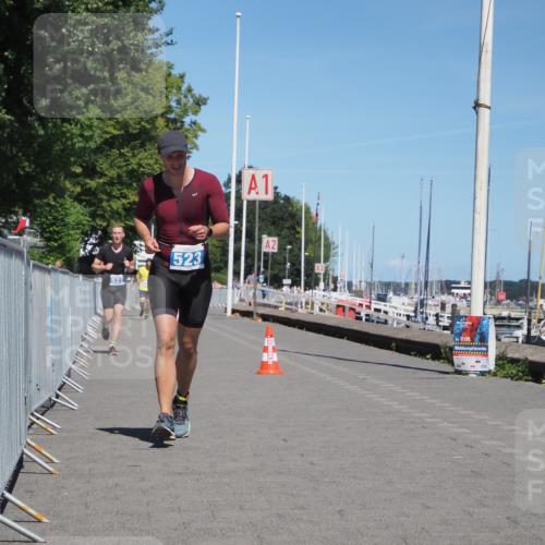 17.08.2025 - KN Förde Triathlon 2025 KatJ http://msf.ph/oto/8611519 17.08.2025 14:08:30 Laufen 523, 531 meine-sportfotos.de