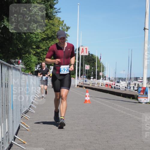 17.08.2025 - KN Förde Triathlon 2025 KatJ http://msf.ph/oto/8611523 17.08.2025 14:08:30 Laufen 523, 531 meine-sportfotos.de