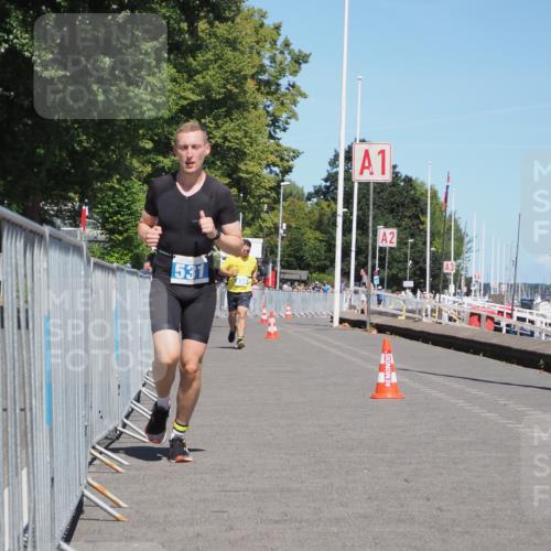 17.08.2025 - KN Förde Triathlon 2025 KatJ http://msf.ph/oto/8611530 17.08.2025 14:08:35 Laufen 523, 531 meine-sportfotos.de