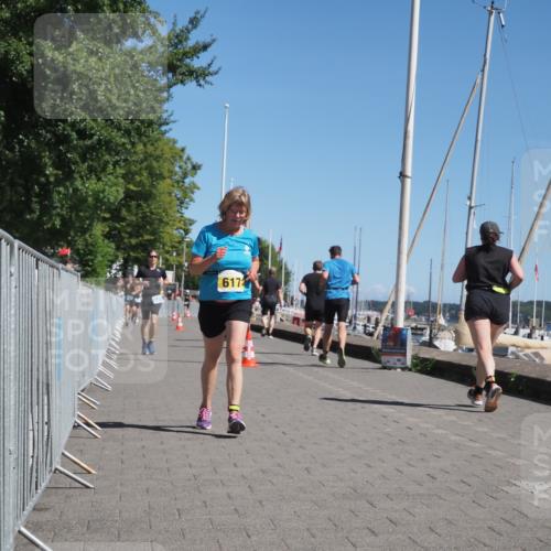17.08.2025 - KN Förde Triathlon 2025 KatJ http://msf.ph/oto/8611531 17.08.2025 12:11:03 Laufen 341, 617 meine-sportfotos.de