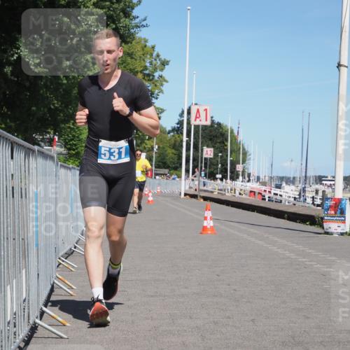 17.08.2025 - KN Förde Triathlon 2025 KatJ http://msf.ph/oto/8611555 17.08.2025 14:08:36 Laufen 531 meine-sportfotos.de