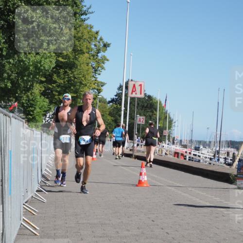 17.08.2025 - KN Förde Triathlon 2025 KatJ http://msf.ph/oto/8611592 17.08.2025 12:11:13 Laufen 327, 622 meine-sportfotos.de