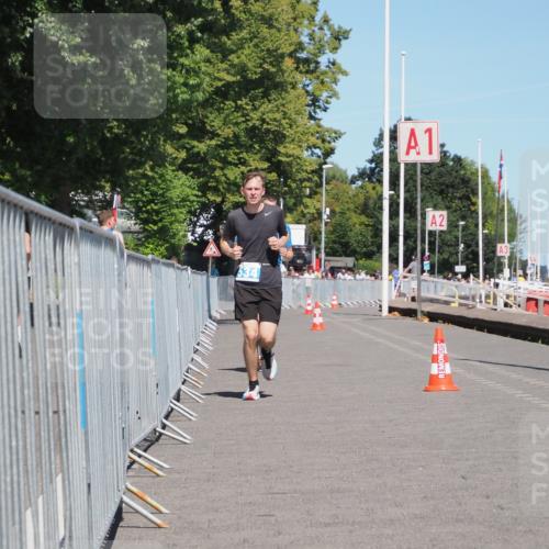17.08.2025 - KN Förde Triathlon 2025 KatJ http://msf.ph/oto/8611599 17.08.2025 14:09:56 Laufen 492, 534 meine-sportfotos.de