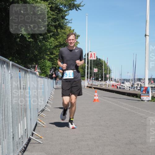 17.08.2025 - KN Förde Triathlon 2025 KatJ http://msf.ph/oto/8611622 17.08.2025 14:09:59 Laufen 492, 534 meine-sportfotos.de