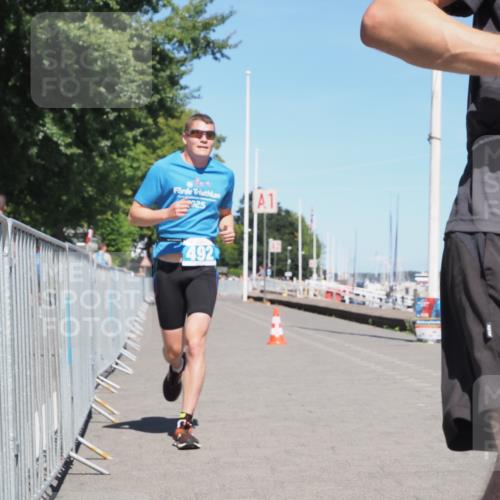 17.08.2025 - KN Förde Triathlon 2025 KatJ http://msf.ph/oto/8611629 17.08.2025 14:10:02 Laufen 492, 534 meine-sportfotos.de