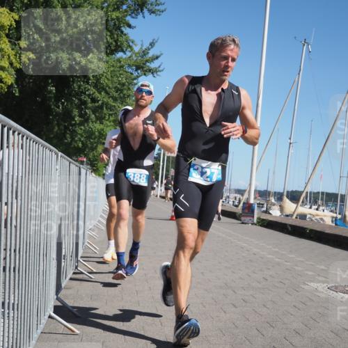 17.08.2025 - KN Förde Triathlon 2025 KatJ http://msf.ph/oto/8611634 17.08.2025 12:11:16 Laufen 327, 622 meine-sportfotos.de