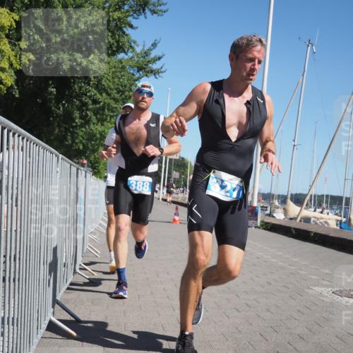 17.08.2025 - KN Förde Triathlon 2025 KatJ http://msf.ph/oto/8611637 17.08.2025 12:11:17 Laufen 327, 622 meine-sportfotos.de
