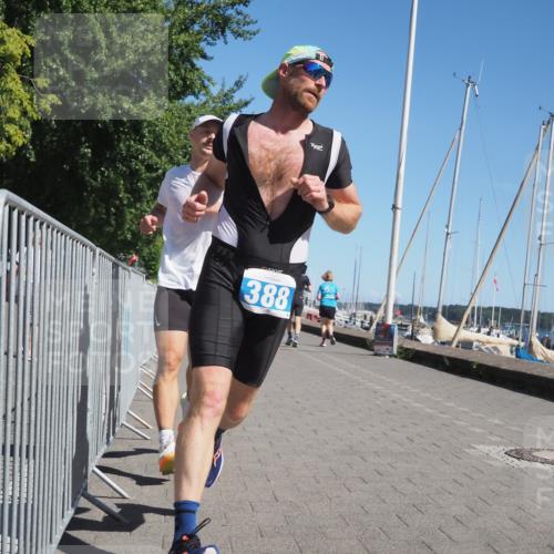 17.08.2025 - KN Förde Triathlon 2025 KatJ http://msf.ph/oto/8611643 17.08.2025 12:11:17 Laufen 327, 622 meine-sportfotos.de