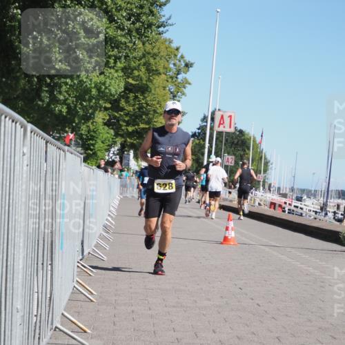 17.08.2025 - KN Förde Triathlon 2025 KatJ http://msf.ph/oto/8611666 17.08.2025 12:11:29 Laufen 628 meine-sportfotos.de