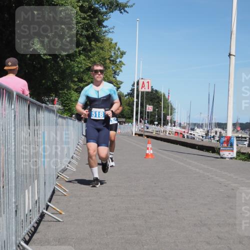 17.08.2025 - KN Förde Triathlon 2025 KatJ http://msf.ph/oto/8611681 17.08.2025 14:12:07 Laufen 518, 526 meine-sportfotos.de