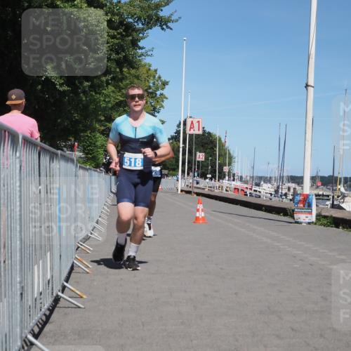 17.08.2025 - KN Förde Triathlon 2025 KatJ http://msf.ph/oto/8611682 17.08.2025 14:12:08 Laufen 518, 526 meine-sportfotos.de