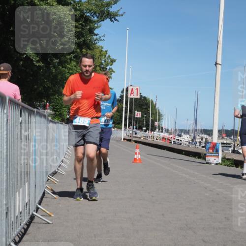 17.08.2025 - KN Förde Triathlon 2025 KatJ http://msf.ph/oto/8611729 17.08.2025 14:12:17 Laufen 478, 485 meine-sportfotos.de