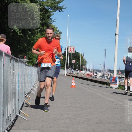 17.08.2025 - KN Förde Triathlon 2025 KatJ http://msf.ph/oto/8611733 17.08.2025 14:12:17 Laufen 478, 485 meine-sportfotos.de