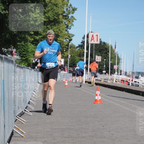 17.08.2025 - KN Förde Triathlon 2025 KatJ http://msf.ph/oto/8611751 17.08.2025 14:12:39 Laufen 495 meine-sportfotos.de