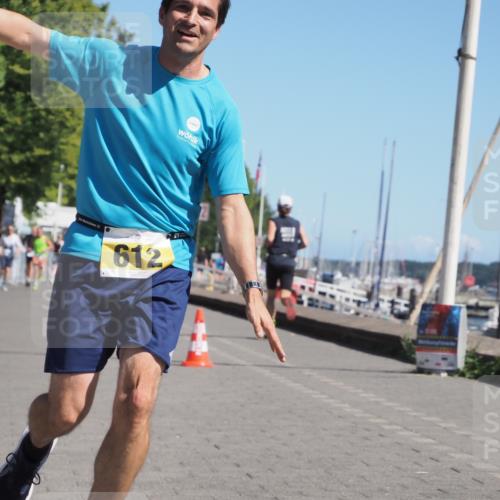 17.08.2025 - KN Förde Triathlon 2025 KatJ http://msf.ph/oto/8611754 17.08.2025 12:11:42 Laufen 359, 612 meine-sportfotos.de