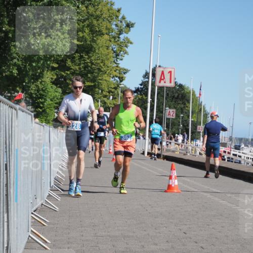 17.08.2025 - KN Förde Triathlon 2025 KatJ http://msf.ph/oto/8611762 17.08.2025 12:11:56 Laufen 328, 362 meine-sportfotos.de
