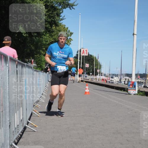 17.08.2025 - KN Förde Triathlon 2025 KatJ http://msf.ph/oto/8611763 17.08.2025 14:12:41 Laufen 495 meine-sportfotos.de
